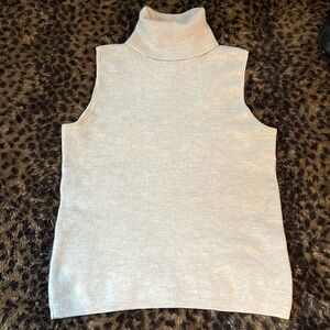 LORD & TAYLOR Merino wool turtleneck vest